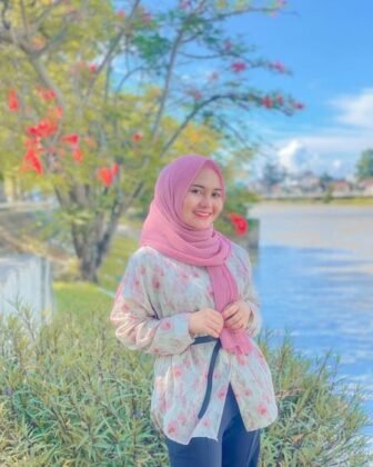 Mengenal Nazia Marwiana Sang Pelantun Tembang Terdiam Sepi